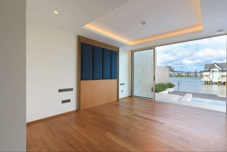 Апартаменты - 280 м²